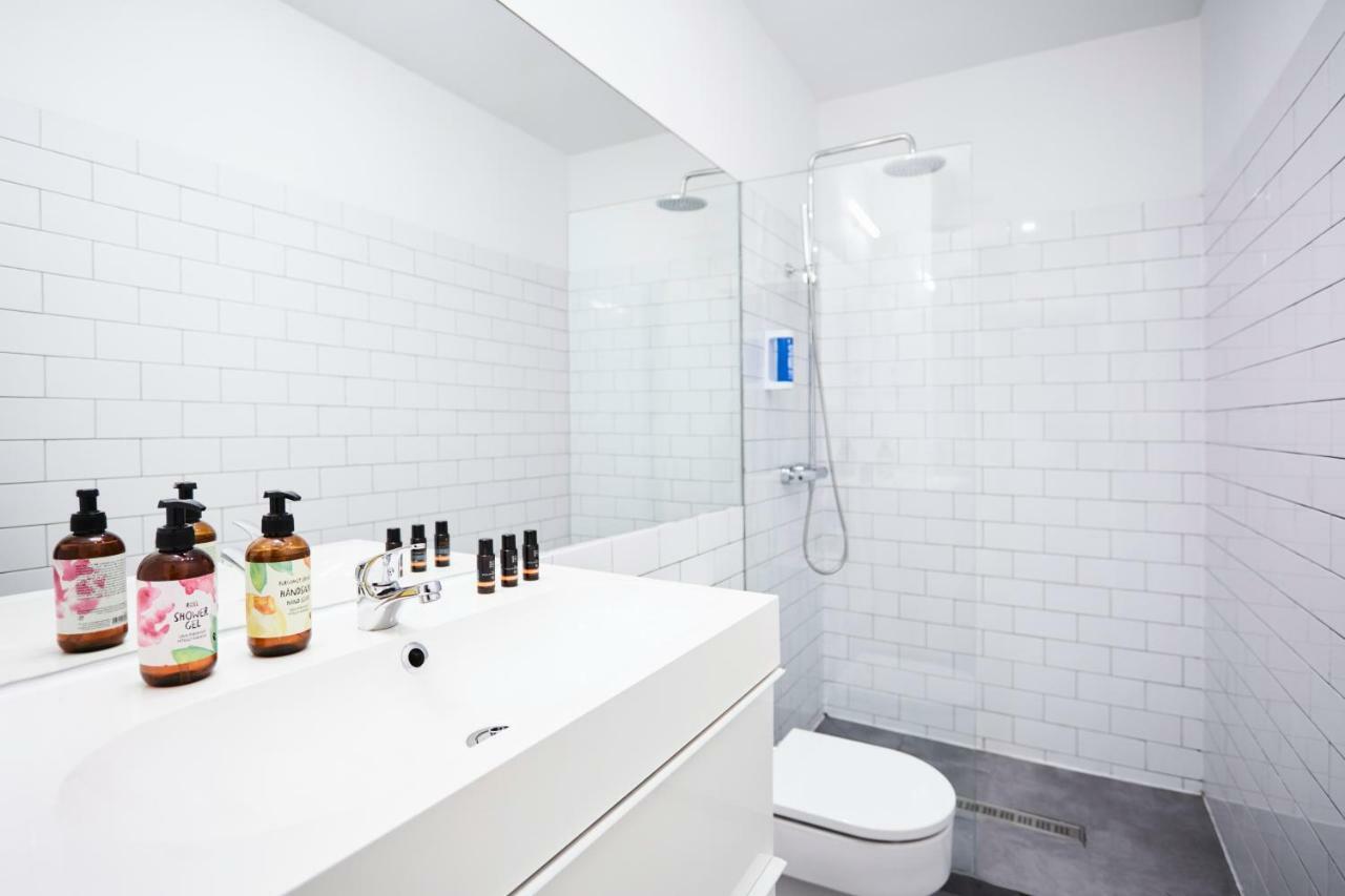 Santa Ana Sol Boutique Apartment Мадрид Екстериор снимка